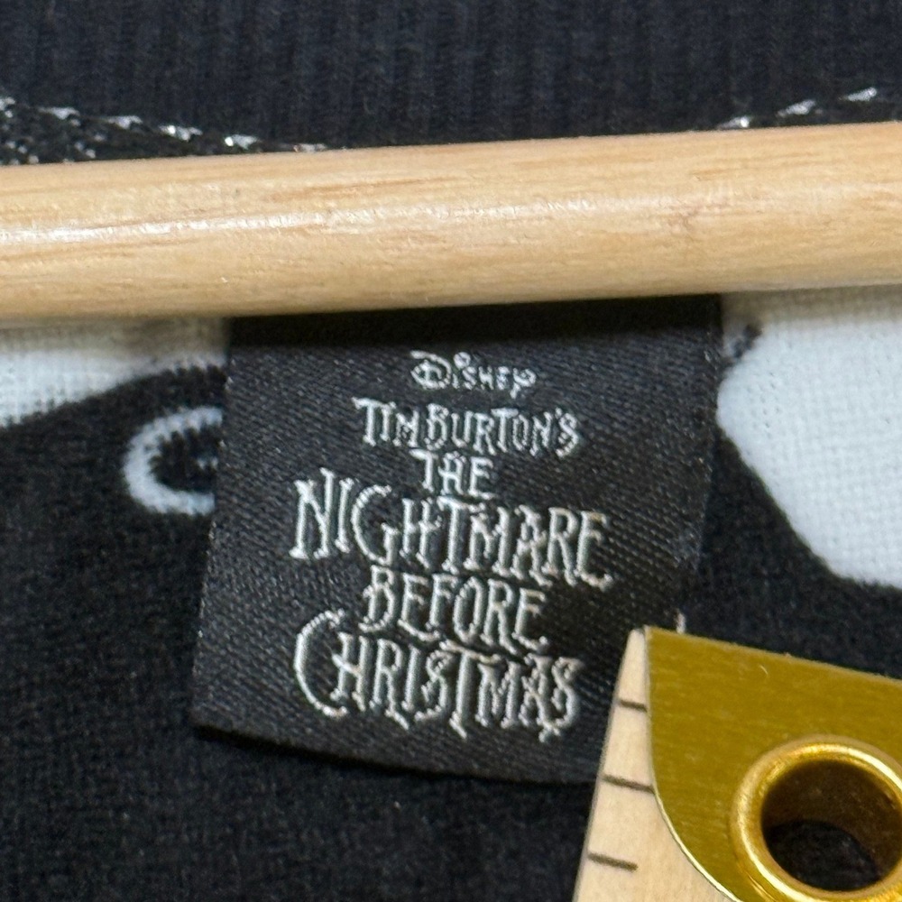 Disney Nightmare Before Christmas Jack Skellington Velour Henley Top Black S - Picture 2 of 6